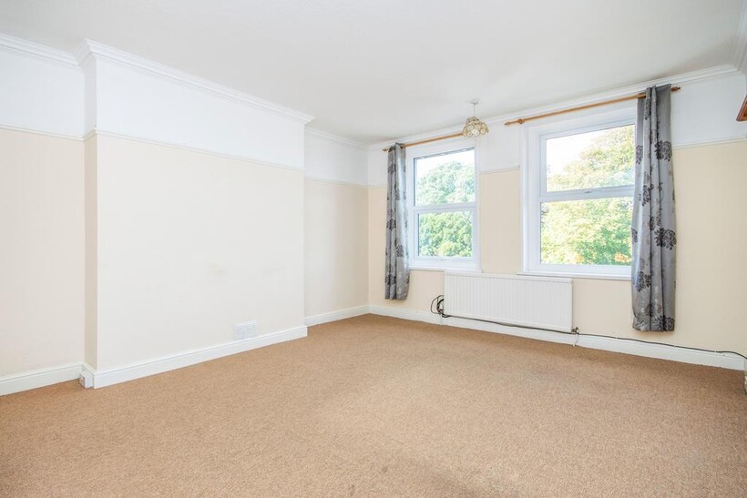 Kensington Road, Lowestoft, NR33 1 bed flat to rent - £580 pcm (£134 pw)