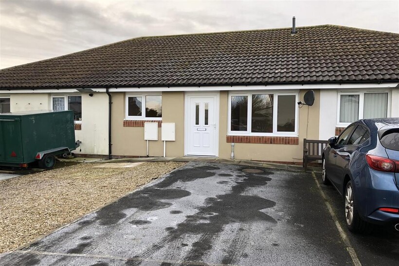 Old School Close, Red Row... 2 bed terraced bungalow to rent - £675 pcm (£156 pw)