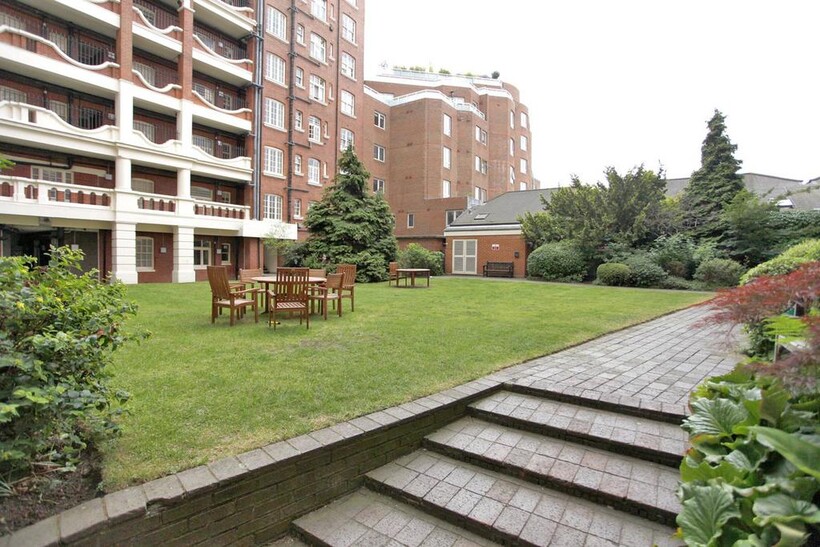 Grove End Road, St John's Wood... 1 bed flat to rent - £2,535 pcm (£585 pw)