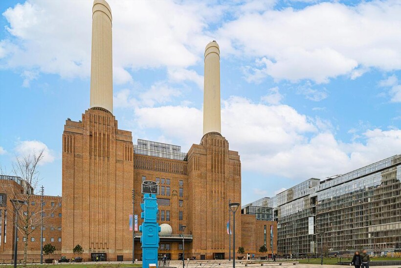 Boiler House, Battersea Power... 3 bed flat to rent - £28,167 pcm (£6,500 pw)