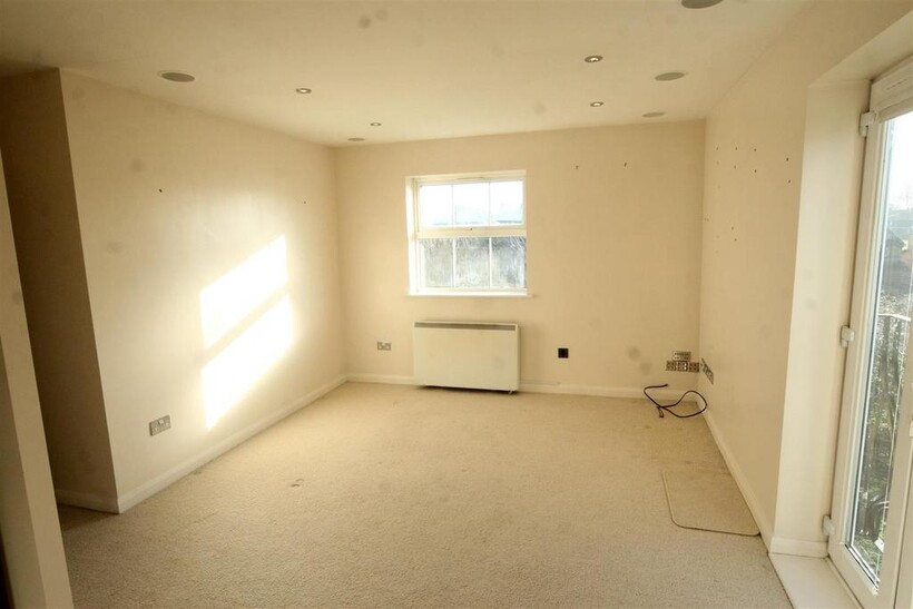 Linnet Court, Uppingham LE15 2 bed apartment to rent - £785 pcm (£181 pw)