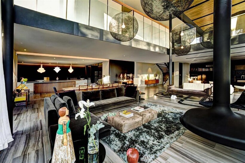 Fitzroy Park, London, N6 6 bed detached house to rent - £38,783 pcm (£8,950 pw)