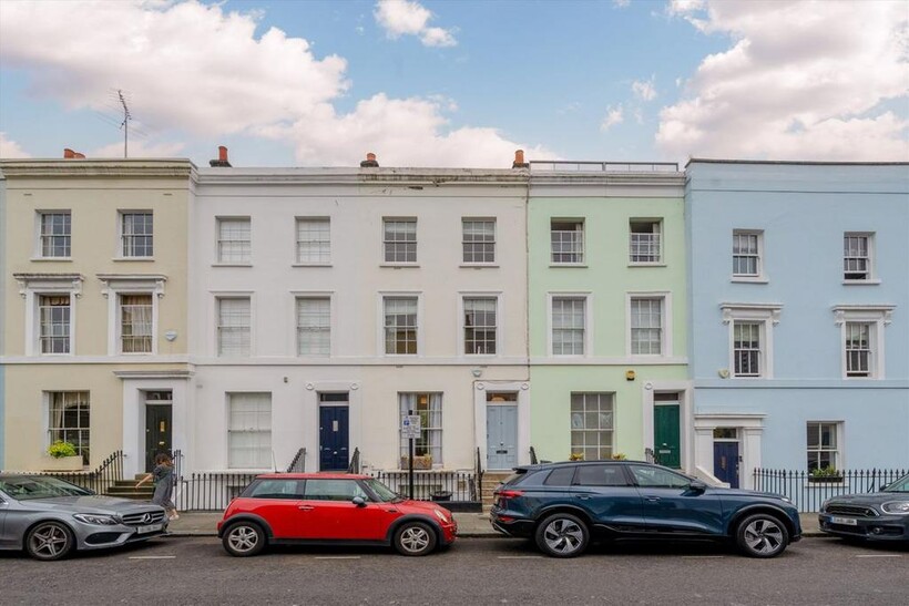 Queensdale Road, London W11 4 bed house to rent - £9,750 pcm (£2,250 pw)