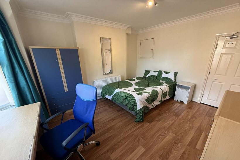 Nottingham NG7 3 bed house to rent - £521 pcm (£120 pw)
