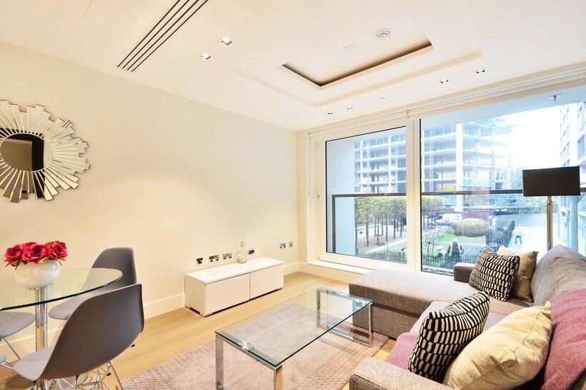 Kensington High Street, High Street... 1 bed flat to rent - £3,445 pcm (£795 pw)