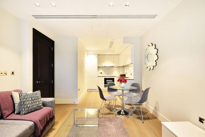 Kensington High Street, High Street... 1 bed flat to rent - £3,445 pcm (£795 pw)