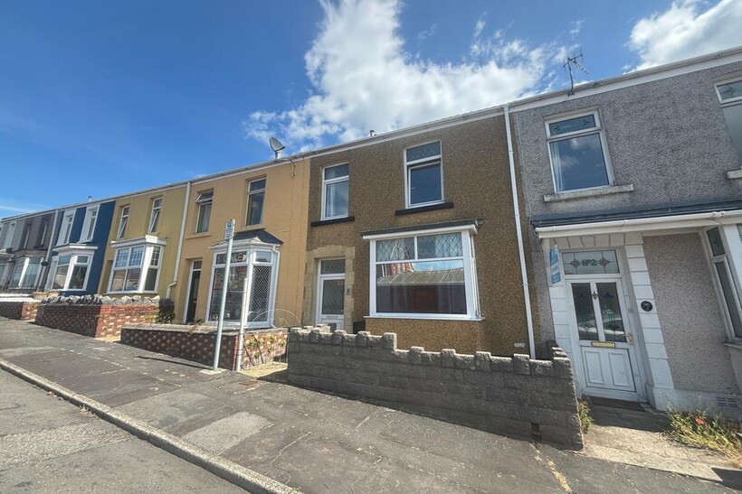 Kemble Street, Brynmill, Swansea 1 bed terraced house to rent - £450 pcm (£104 pw)