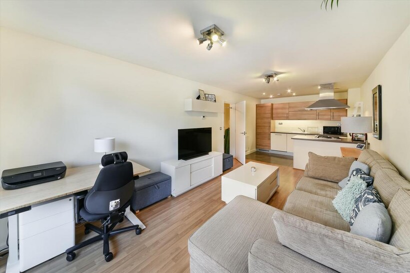 Epad Apartments, Broomfield Street... 1 bed flat to rent - £1,842 pcm (£425 pw)