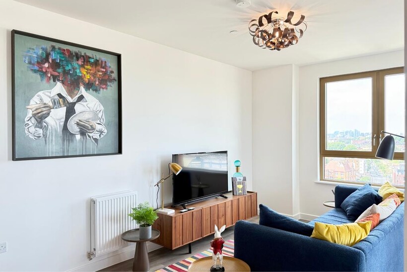 Ilderton Road, London SE15 2 bed property to rent - £2,995 pcm (£691 pw)