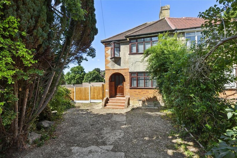 25 Melbourne Road, HP13 7 HE-15.jpg