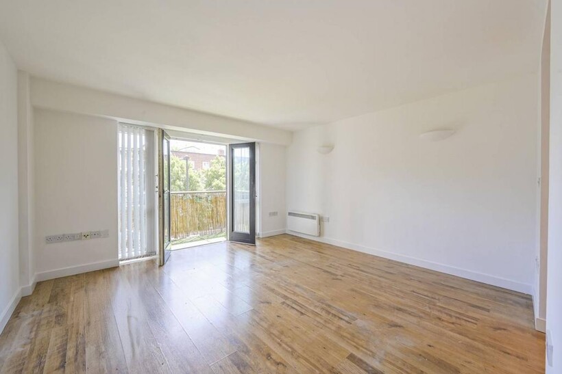 Stepney Way, Whitechapel, London, E1 1 bed flat to rent - £1,842 pcm (£425 pw)
