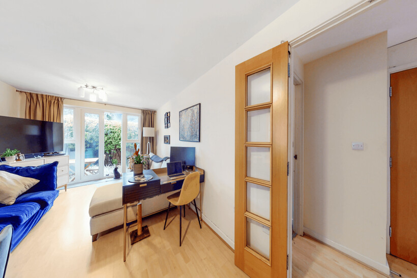 Poynders Road, London, SW4 2 bed apartment to rent - £2,330 pcm (£538 pw)