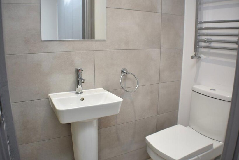 Room 2, Flat 3, 23 Priestgate, PE1 1JL 1 bed in a house share to rent - £575 pcm (£133 pw)