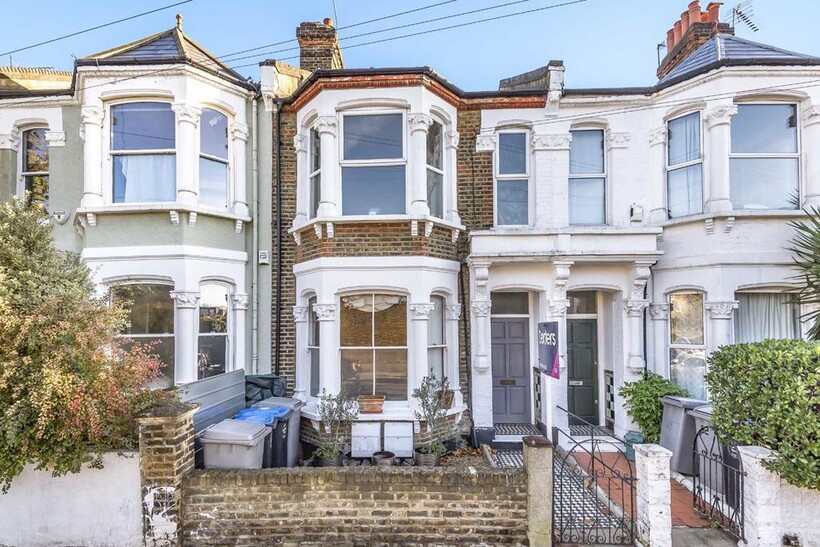 Langler Road, London NW10 2 bed flat to rent - £2,297 pcm (£530 pw)