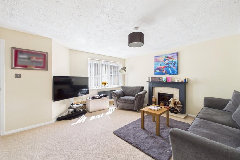 Montague Road, London SW19 3 bed terraced house to rent - £2,895 pcm (£668 pw)