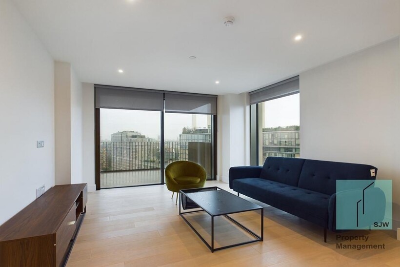 Palmer Road, London SW11 2 bed apartment to rent - £4,400 pcm (£1,015 pw)