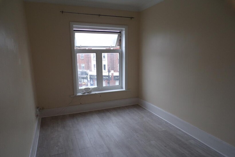 Canning Town, London, E16 1 bed flat to rent - £1,325 pcm (£306 pw)