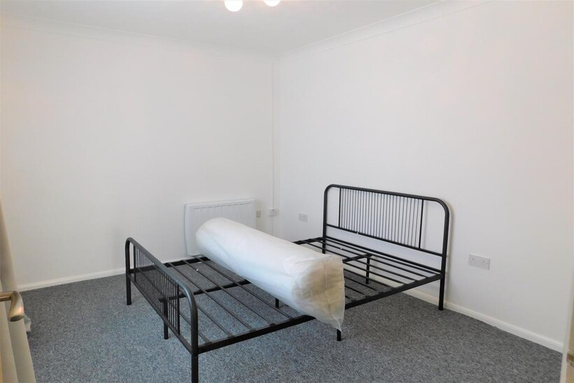 St. Clements Church Lane, Ipswich IP4 1 bed bungalow to rent - £875 pcm (£202 pw)