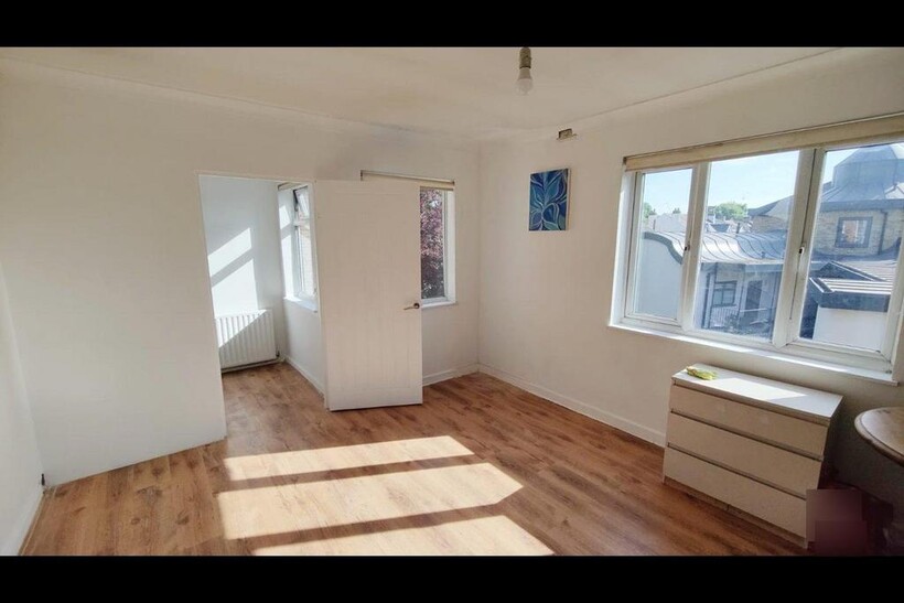 Ewart Grove, London, N22 3 bed apartment to rent - £2,490 pcm (£575 pw)