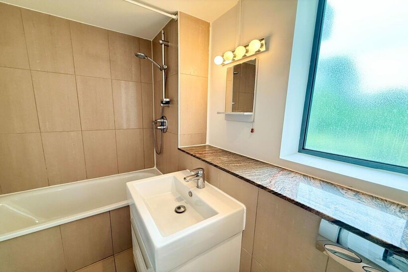 westwick gardens, London W6 2 bed apartment to rent - £2,650 pcm (£612 pw)