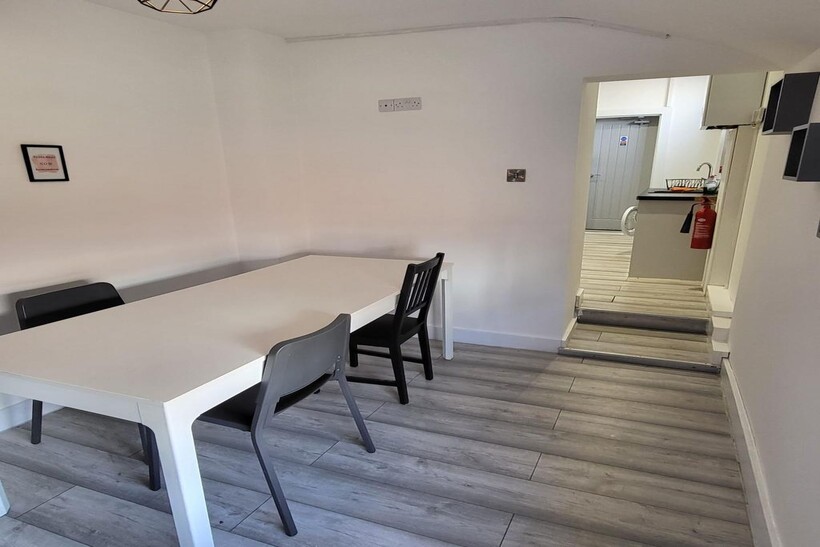 Room 3, St. Marys Road, Doncaster 1 bed in a house share to rent - £412 pcm (£95 pw)