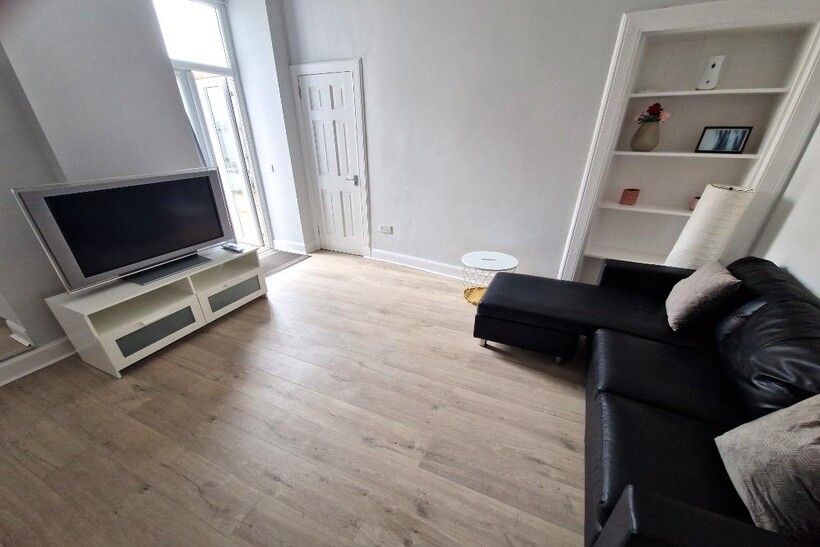High Street, Tranent, East Lothian, EH33 1 bed flat to rent - £760 pcm (£175 pw)