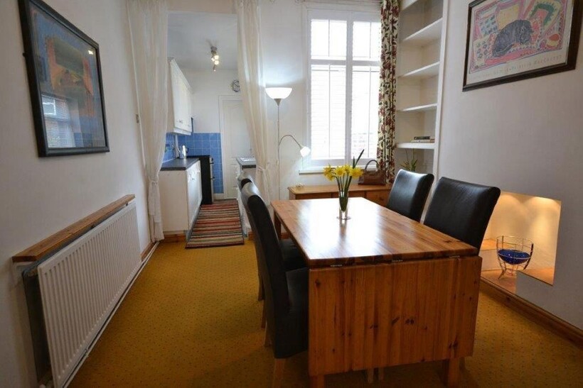 West Avenue, Leicester 2 bed terraced house to rent - £1,150 pcm (£265 pw)