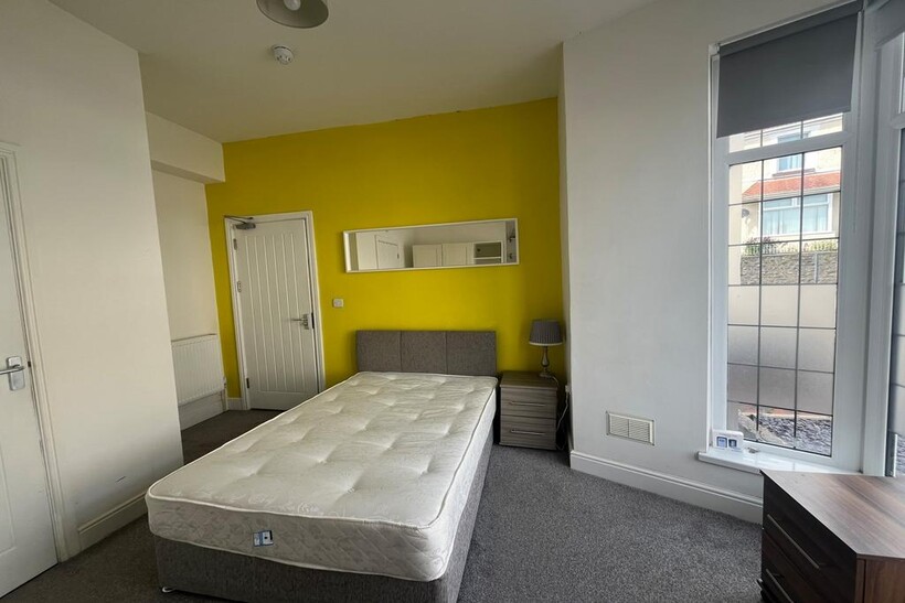 Victoria Tce, Swansea 4 bed terraced house to rent - £2,180 pcm (£503 pw)