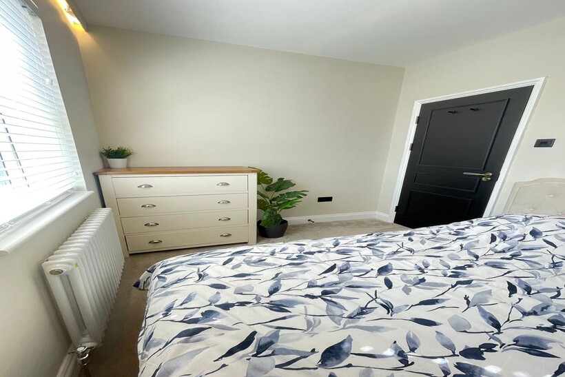 Ripley Road, Ilford IG3 1 bed in a house share to rent - £750 pcm (£173 pw)