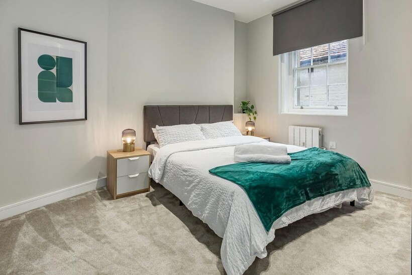 The Borough, Farnham 1 bed apartment to rent - £3,467 pcm (£800 pw)