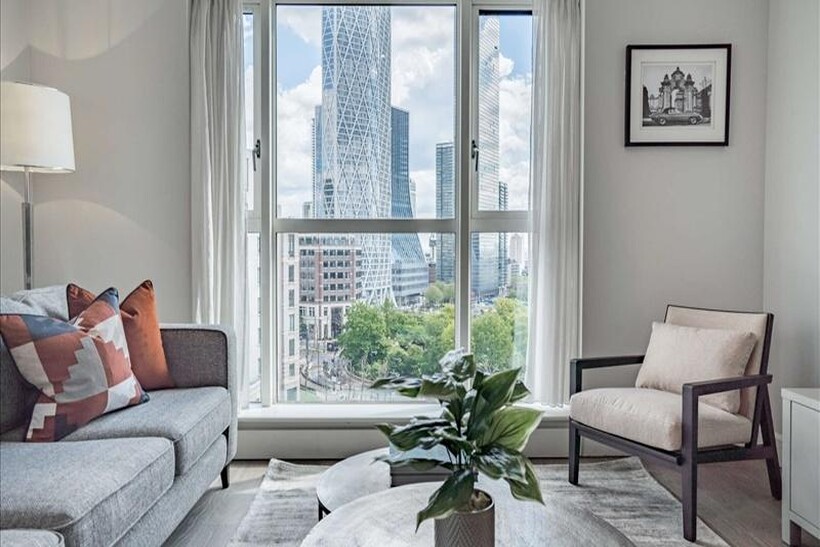 Westferry Circus, London E14 2 bed property to rent - £3,857 pcm (£890 pw)