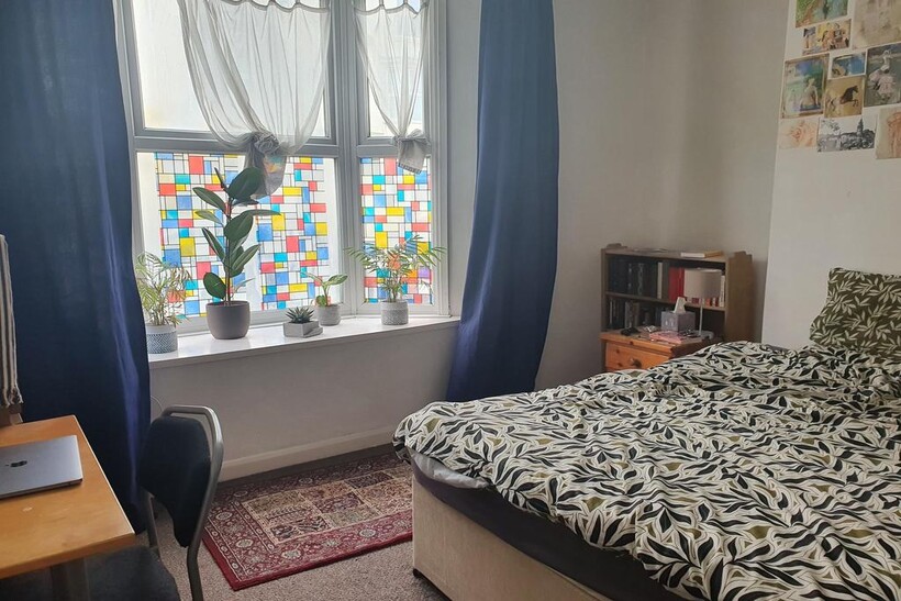 Brighton BN2 5 bed terraced house to rent - £3,125 pcm (£721 pw)