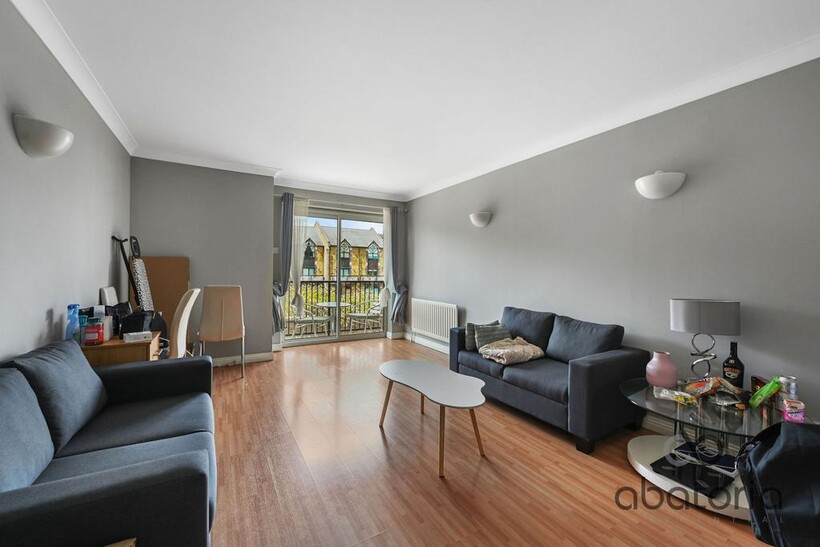 Lockview Court, 67 Narrow Street... 2 bed apartment to rent - £2,396 pcm (£553 pw)