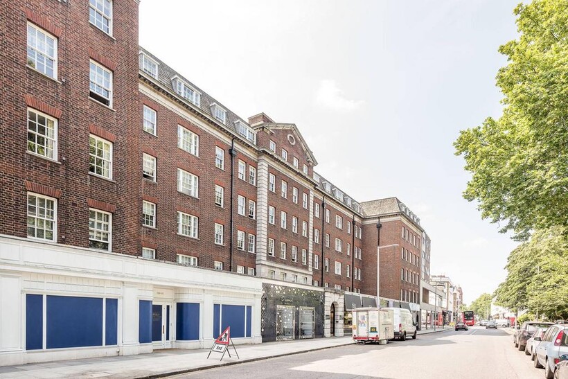 Fulham Road, Chelsea, London, SW3 2 bed flat to rent - £4,594 pcm (£1,060 pw)
