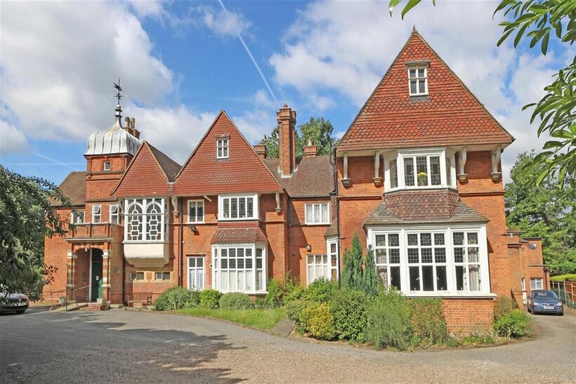 Kemnal Road, Chislehurst, BR7 6LT 1 bed flat to rent - £1,225 pcm (£283 pw)