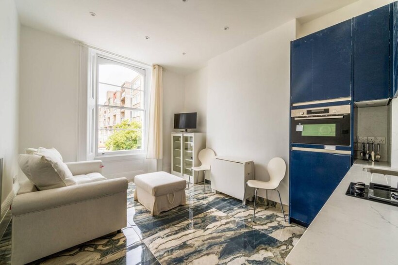 Formosa Street, Maida Vale, London, W9 2 bed flat to rent - £2,384 pcm (£550 pw)