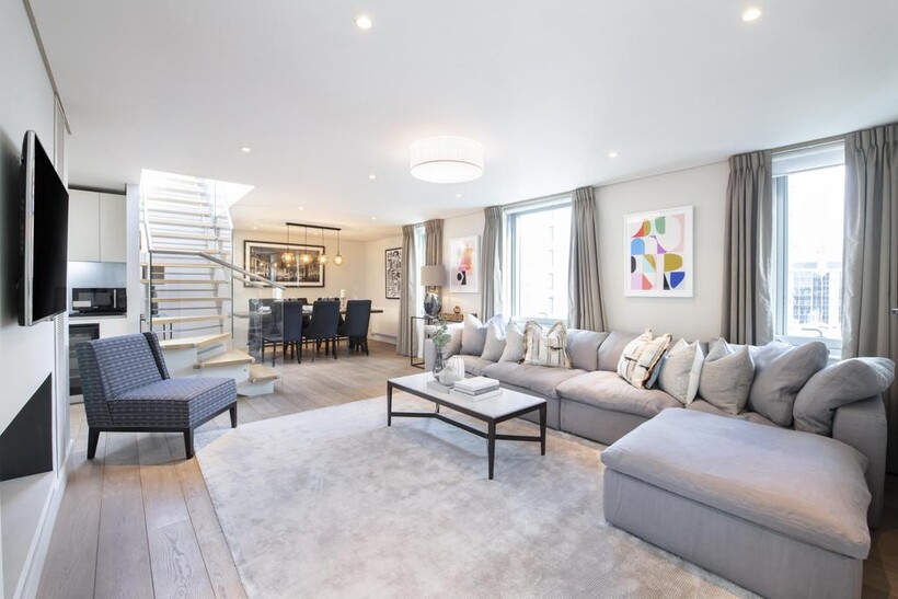Merchant Square, Paddington, W2 4 bed flat to rent - £11,483 pcm (£2,650 pw)