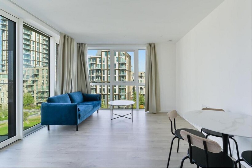 Hartington Court, Woodberry Down... 1 bed apartment to rent - £2,396 pcm (£553 pw)