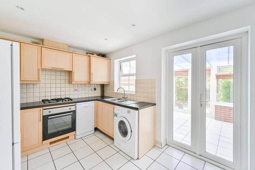Kendall Road, Shooters Hill, London... 3 bed house to rent - £2,070 pcm (£478 pw)