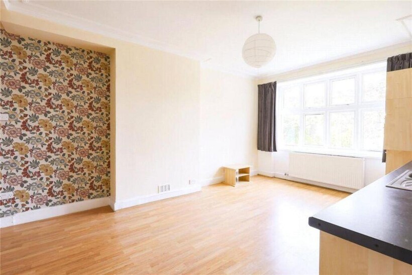 N6 2 bed apartment to rent - £2,197 pcm (£507 pw)