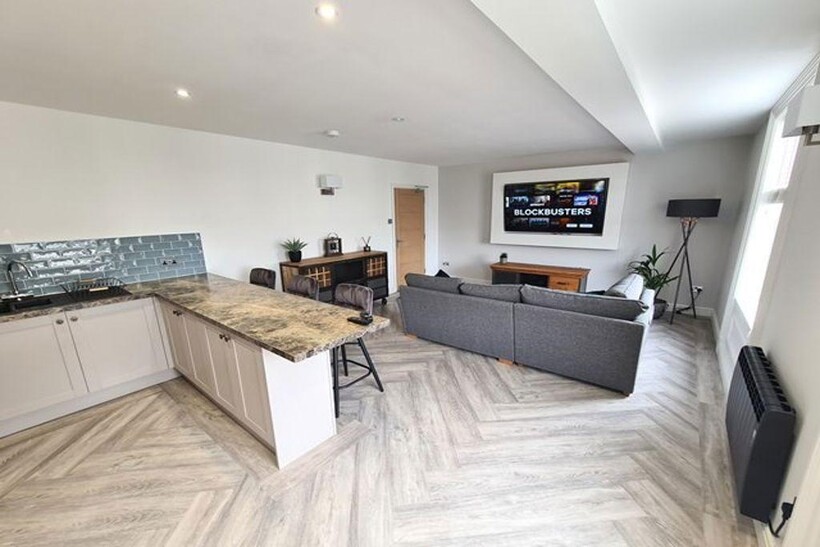 Room 4, Priory Apartments, Barrow 1 bed in a house share to rent - £758 pcm (£175 pw)