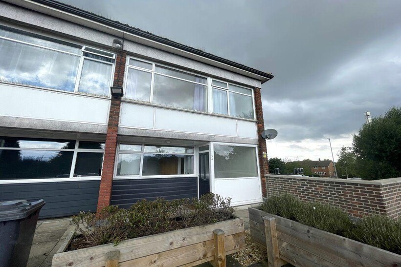 Maltings Square, Yaxley Peterborough 3 bed maisonette to rent - £960 pcm (£222 pw)