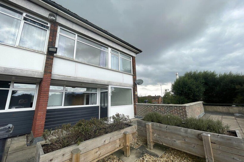 Maltings Square, Yaxley Peterborough 3 bed maisonette to rent - £960 pcm (£222 pw)