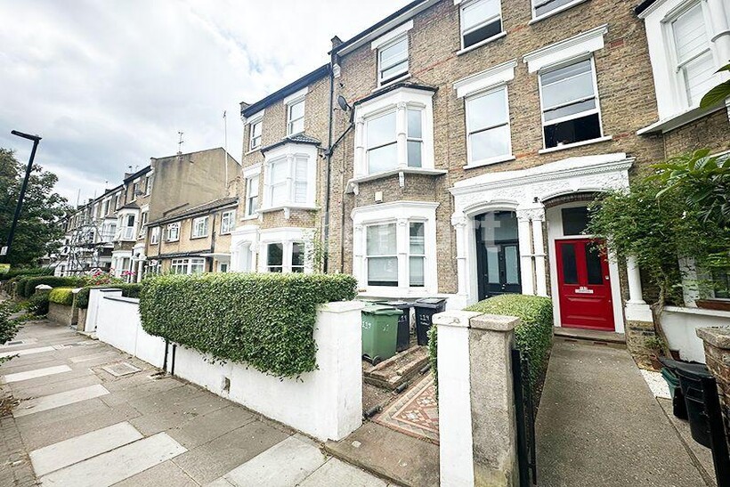 Huddleston Road, London N7 2 bed flat to rent - £2,535 pcm (£585 pw)