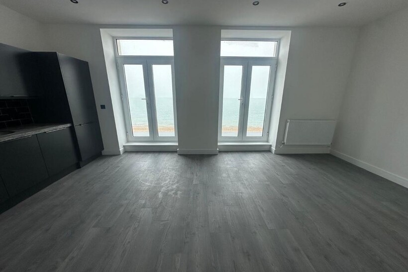Apartment, Gold Heights, - Sandgate... 2 bed apartment to rent - £1,135 pcm (£262 pw)