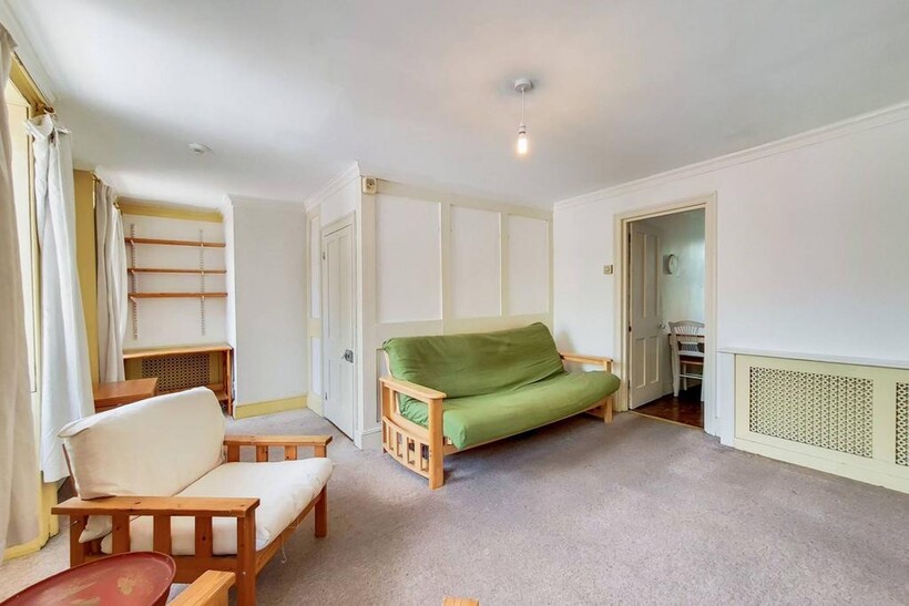 West Hill, Putney, London, SW18 1 bed flat to rent - £2,350 pcm (£542 pw)