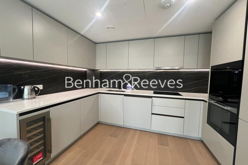 Tierney Lane, Fulham Reach W6 2 bed apartment to rent - £3,850 pcm (£888 pw)