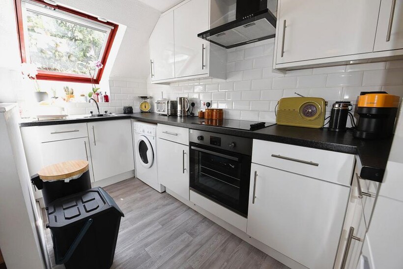 Horsforth House, Flat 5 1 bed flat to rent - £819 pcm (£189 pw)