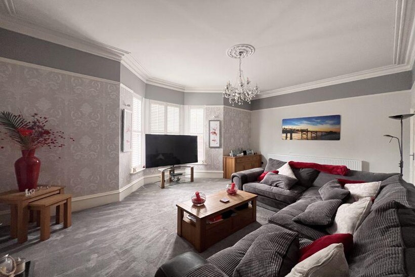 2 - Living Room