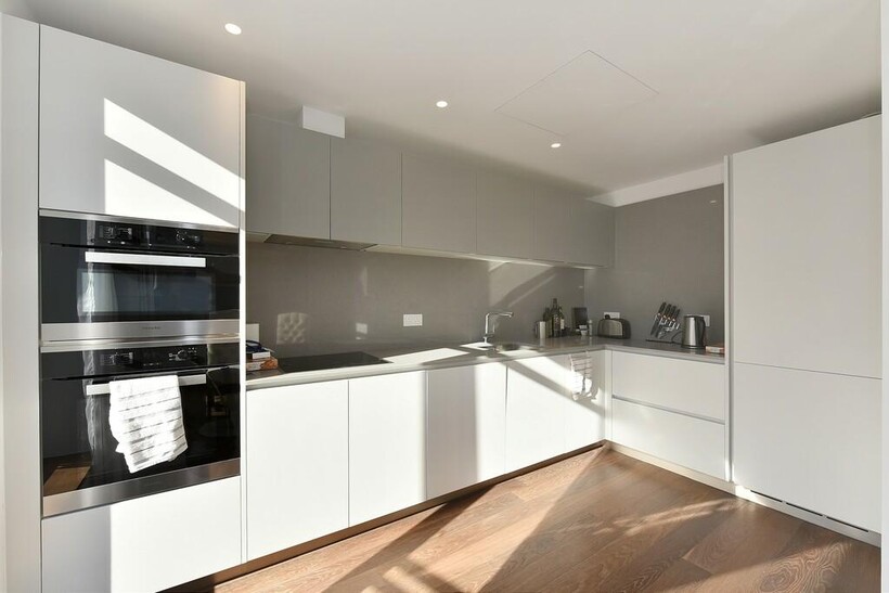 Tufton Street, Wesminster, SW1P 2 bed apartment to rent - £6,197 pcm (£1,430 pw)